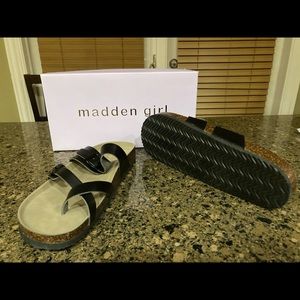 Brand New Steve madden girl Sandals